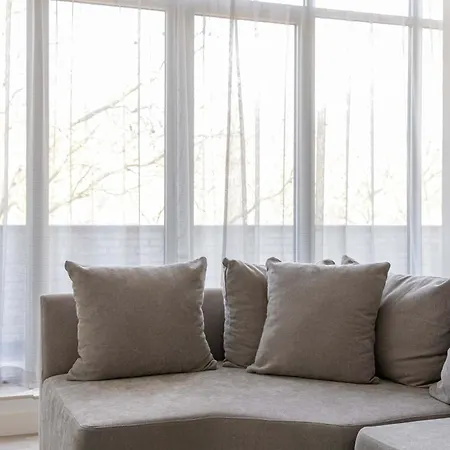 Modern 3br In Centre 公寓 *