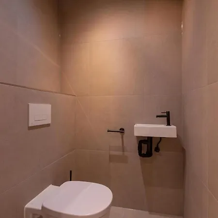 Modern 3br In Centre 鹿特丹