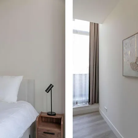 Modern 3br In Centre 公寓
